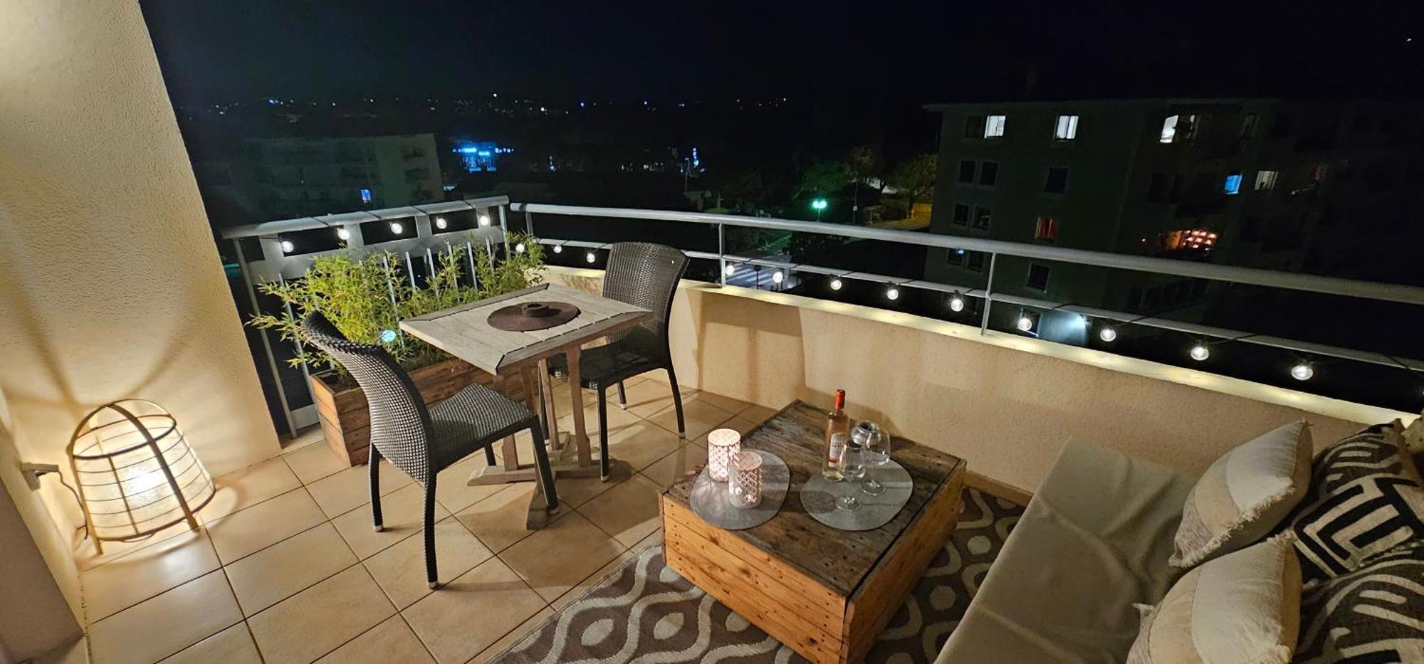 Appartement 2 Pieces Cosy Classe 3 Etoiles Climatise Fréjus Eksteriør bilde